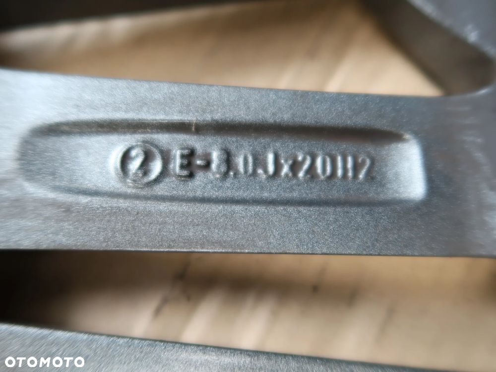 Z6 Felga Audi Q5 SQ5 80A601025AE 8x20et39 - 6