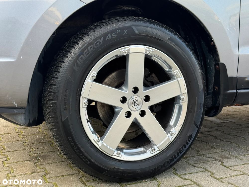 Hyundai Santa Fe - 12