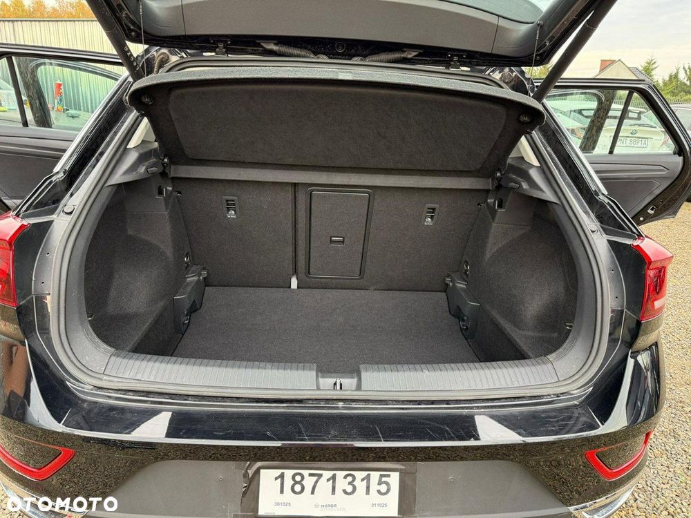 Volkswagen T-Roc - 26