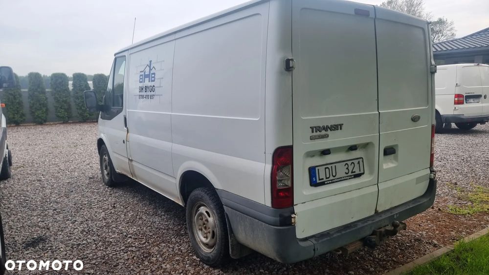 Ford Transit - 6