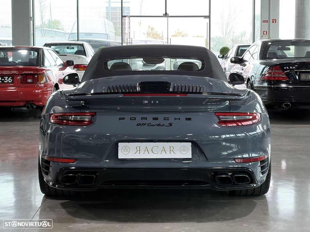 Porsche 911 (991) Turbo S Cabriolet - 9