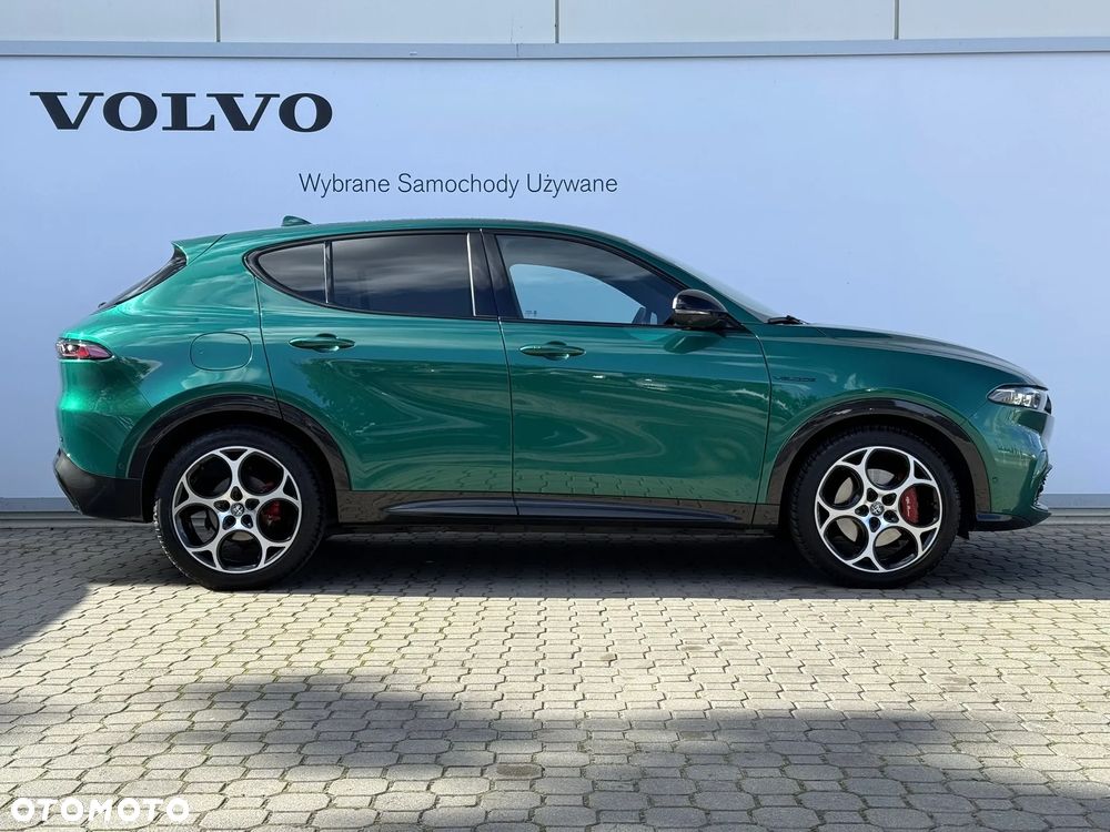 Alfa Romeo Tonale 1.5 T4 GSE mHEV Veloce DCT - 2