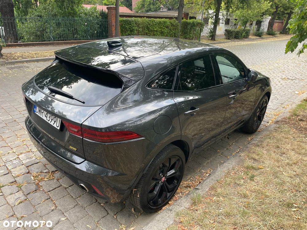 Jaguar E-Pace 2.0 P300 mHEV AWD 300 Sport - 9