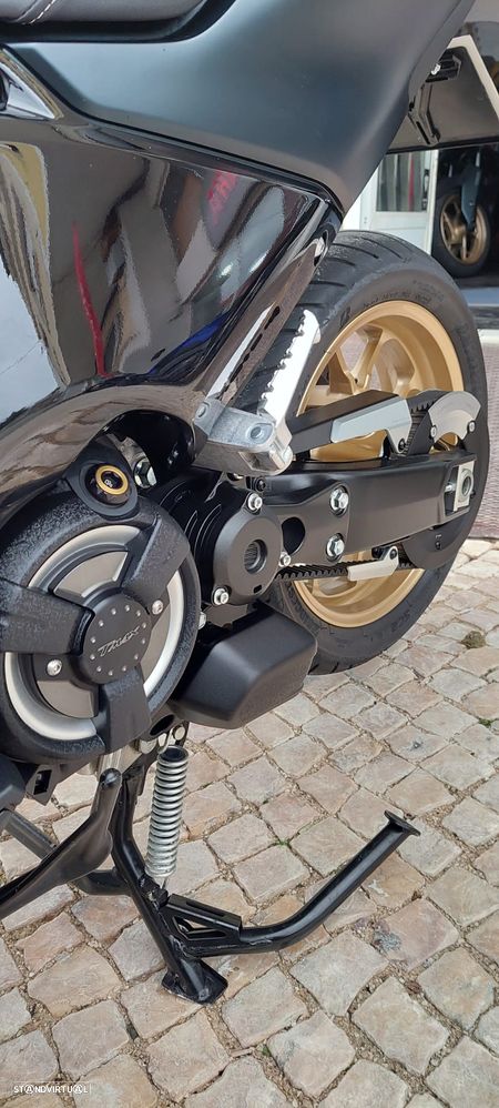 Yamaha TMAX - 28