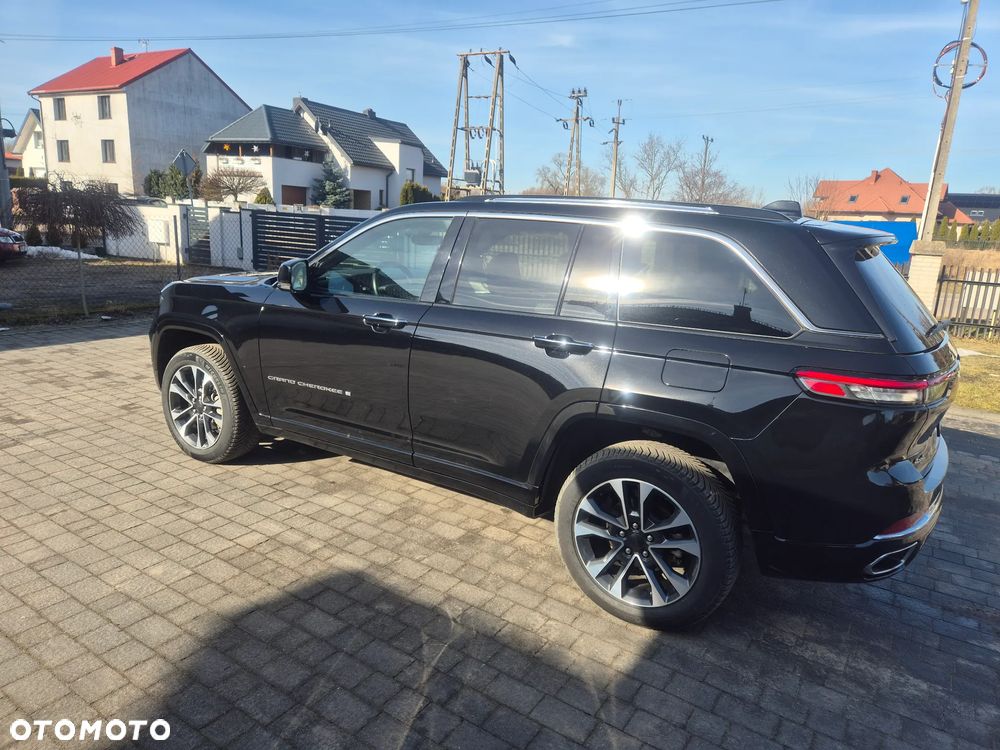 Jeep Grand Cherokee - 4