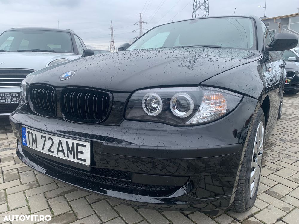 BMW Seria 1 118i Aut. - 24