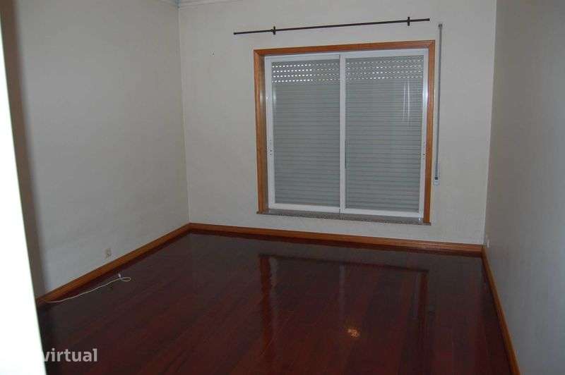Apartamento T2 sem garagem em Ponte de Lima - Grande imagem: 5/7
