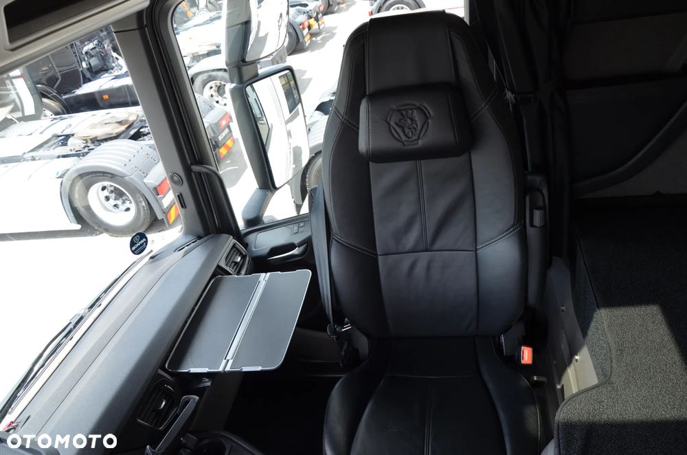 Scania S 460 / 2024 / SKÓRA / KLIMA P. / NAVI /FULL LED / ACC / DE 4568 - 23