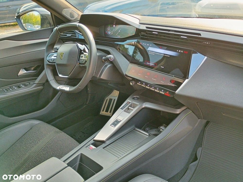 Peugeot 308 1.2 mHEV GT S&S e-DCS6 - 17
