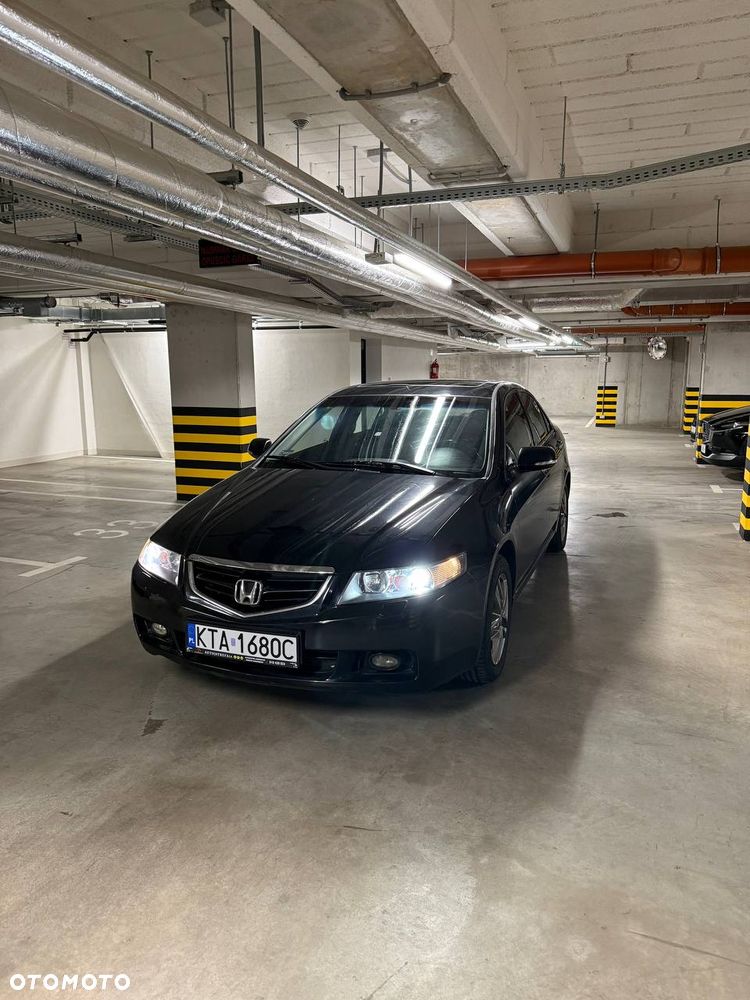 Honda Accord 2005 photo 2