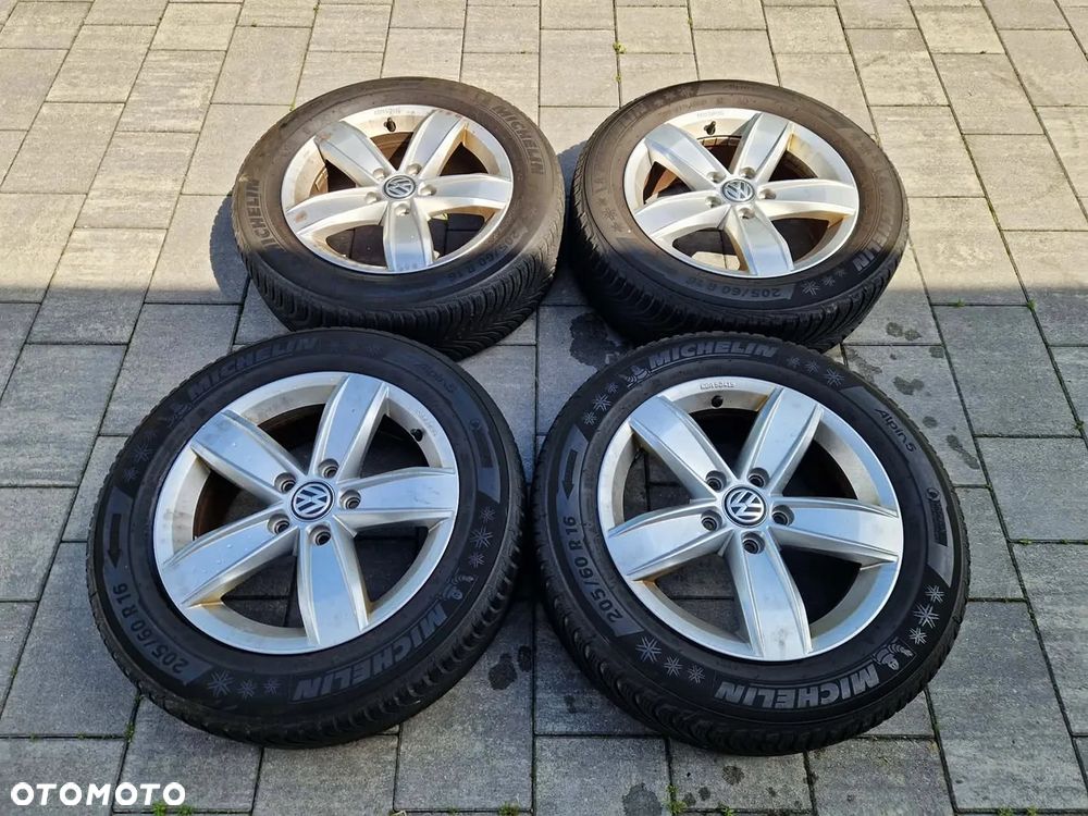 Volkswagen T-Roc 1.5 TSI ACT Premium DSG - 38