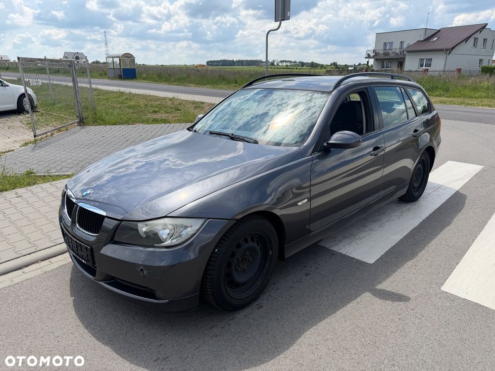 BMW Seria 3 318i Edition Sport - 2