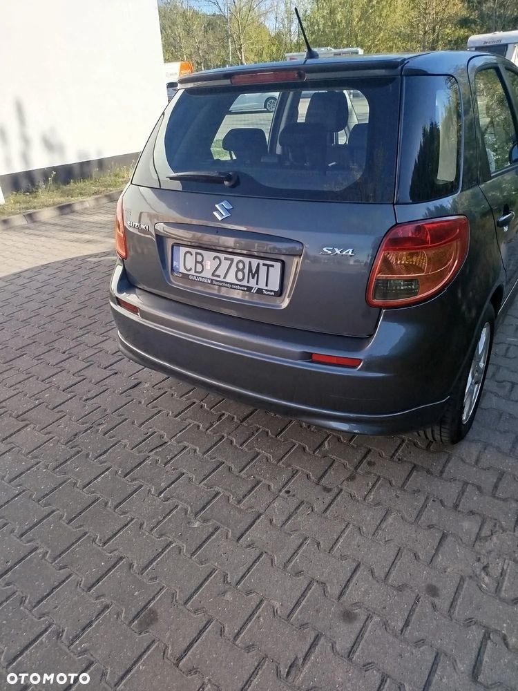Suzuki SX4 1.6 Comfort - 18