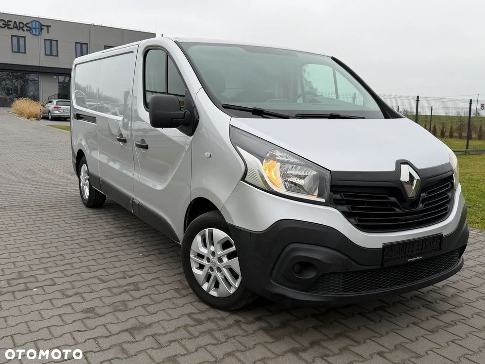 Renault Trafic - 1