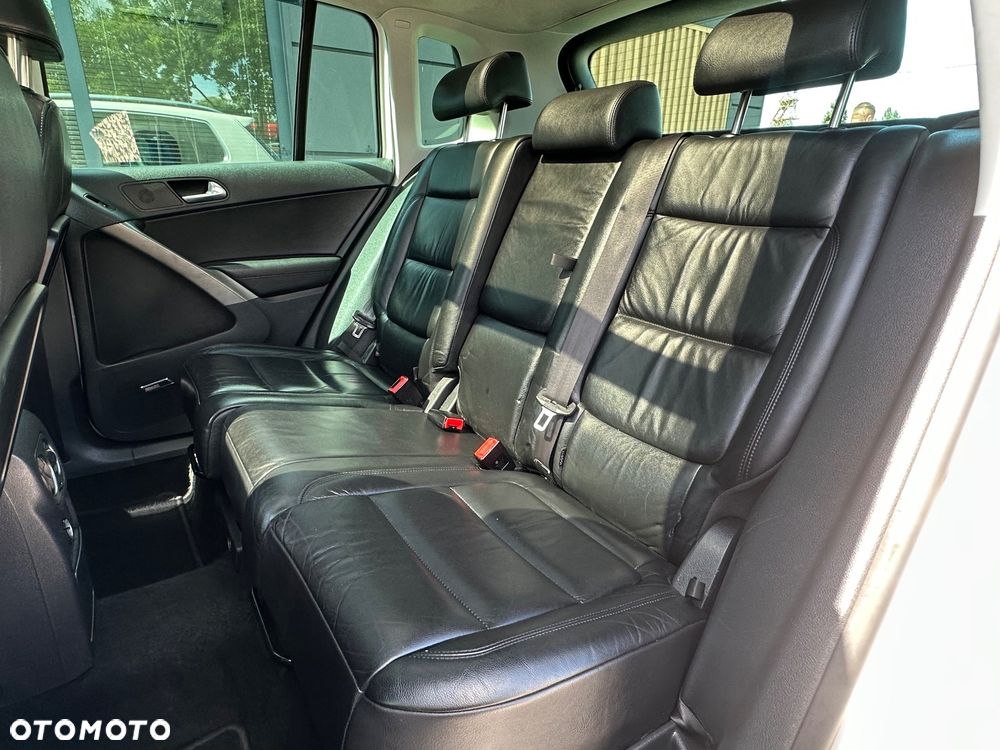 Volkswagen Tiguan 2.0 TSI 4Motion DSG Sport & Style - 22