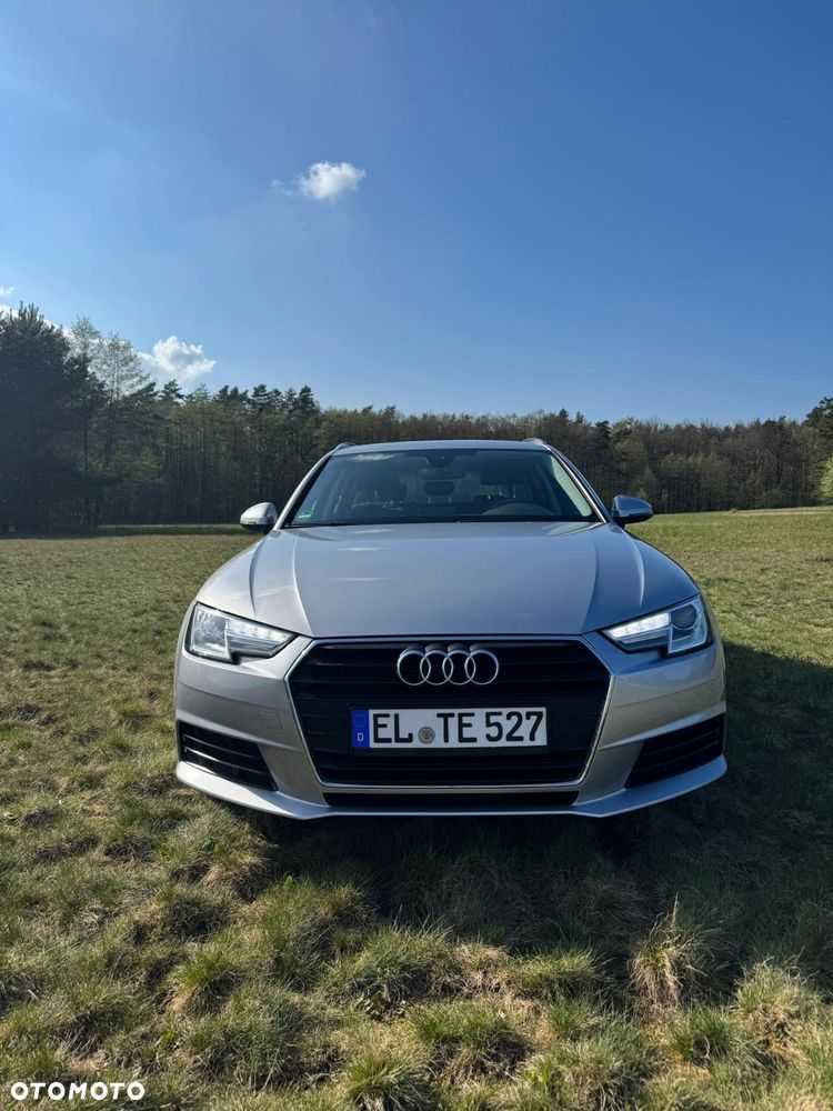 Audi A4 Avant 2.0 TDI DPF clean diesel Ambiente - 24