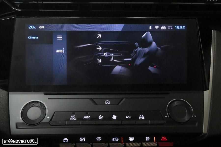 Peugeot 308 1.2 Hybrid Style e-DCS6 - 17