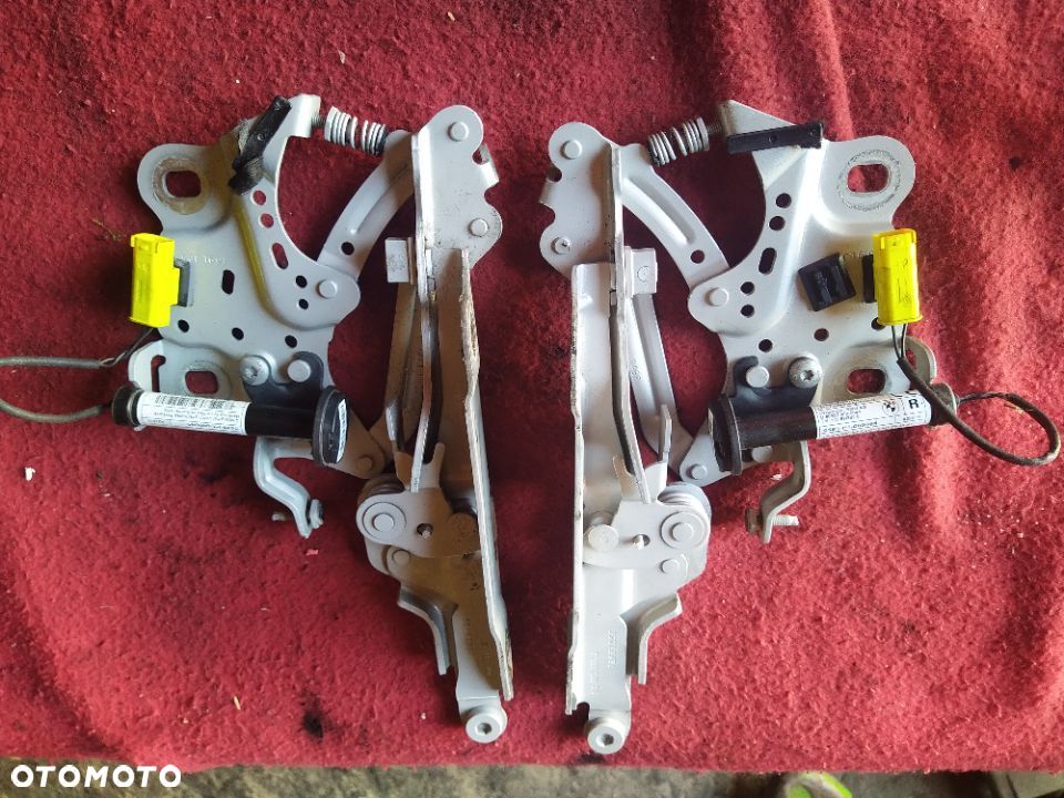 Zawias pirotechniczny lewymini Cooper F55 15r lakier A62