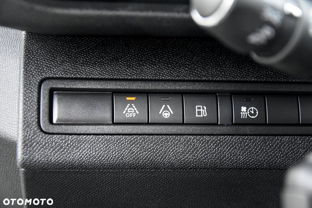 Peugeot 3008 1.6 PureTech HYbrid4 GT Line S&S EAT8 - 38