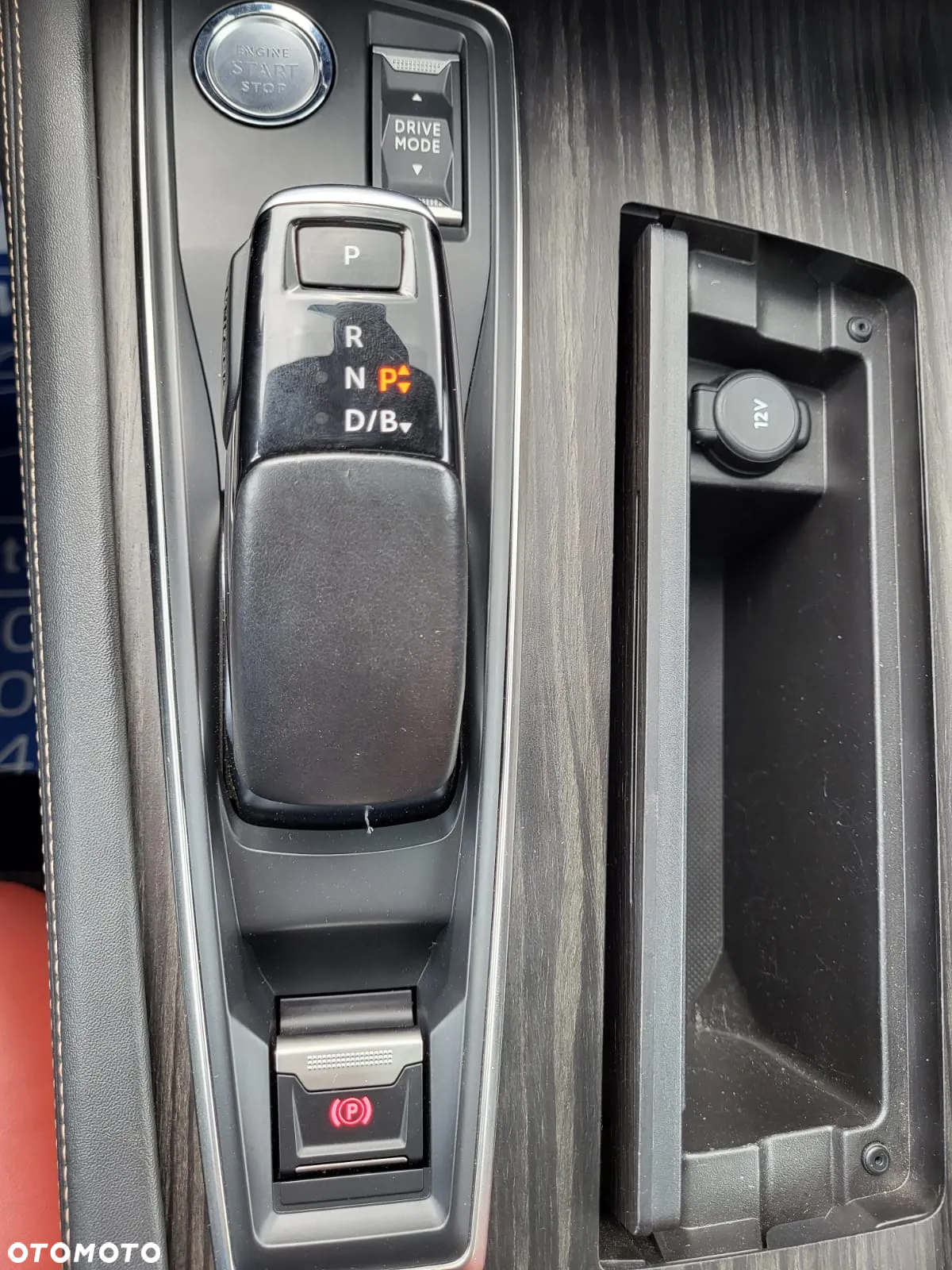 Peugeot 508 Plug-In Hybrid 225 e-EAT8 GT - 29