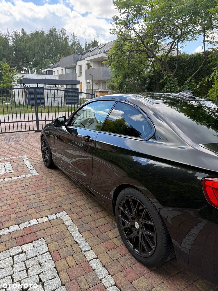 BMW Seria 2 225d - 5