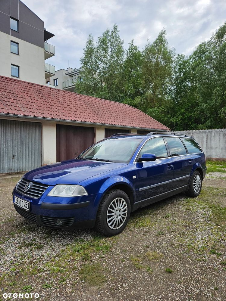 Volkswagen Passat 1.6 - 1