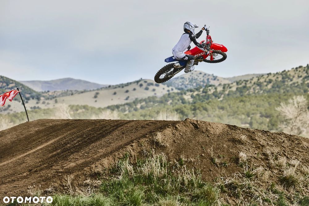 Honda CRF - 37