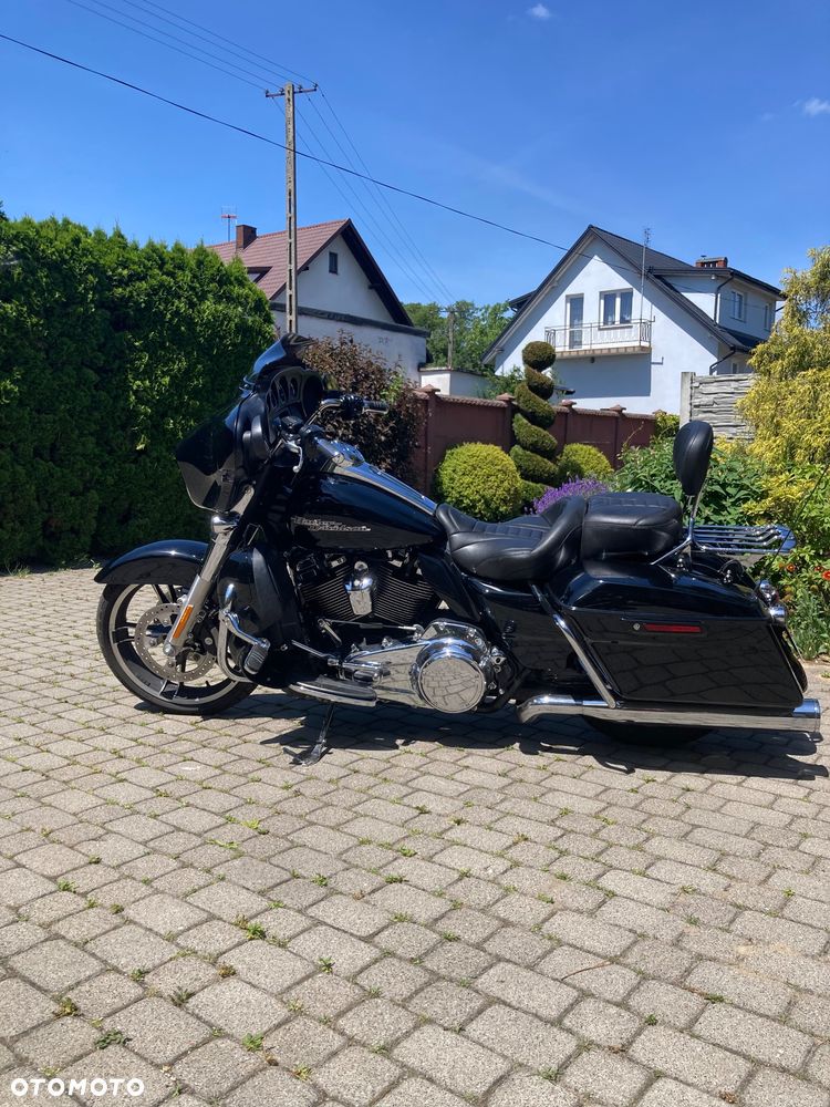 Harley-Davidson FLHXS Special - 11