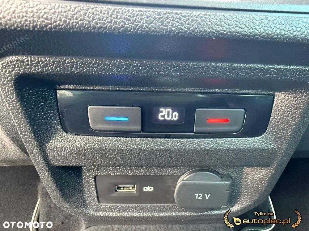 Volkswagen Tiguan - 22