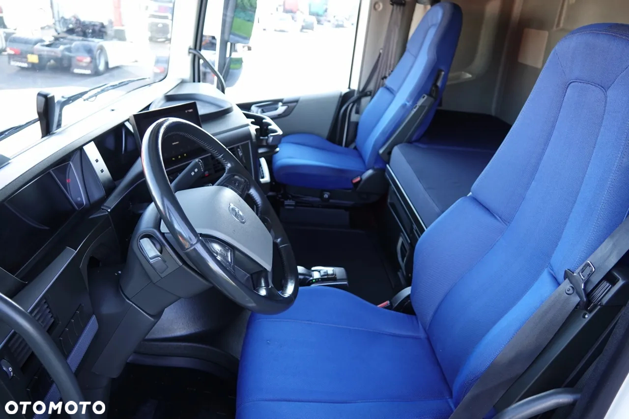 Volvo FH 500 / XXL / I-SAVE / KLIMA POSTOJOWA / NOWY MODEL  / PO KONTRAKCIE SERWISOWYM - 24
