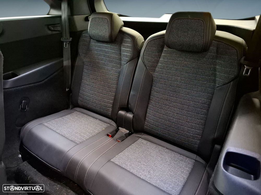 Peugeot 5008 1.2 Hybrid Allure e-DCS6 - 13