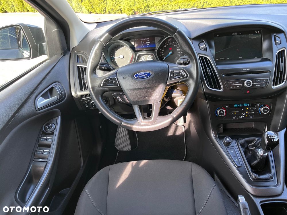 Ford Focus 1.5 EcoBlue STart-Stopp-System TITANIUM - 8