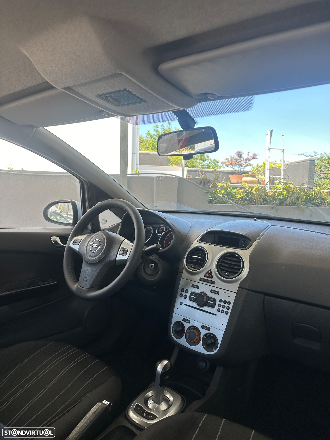 Opel Corsa 1.2 Enjoy Easytronic - 15