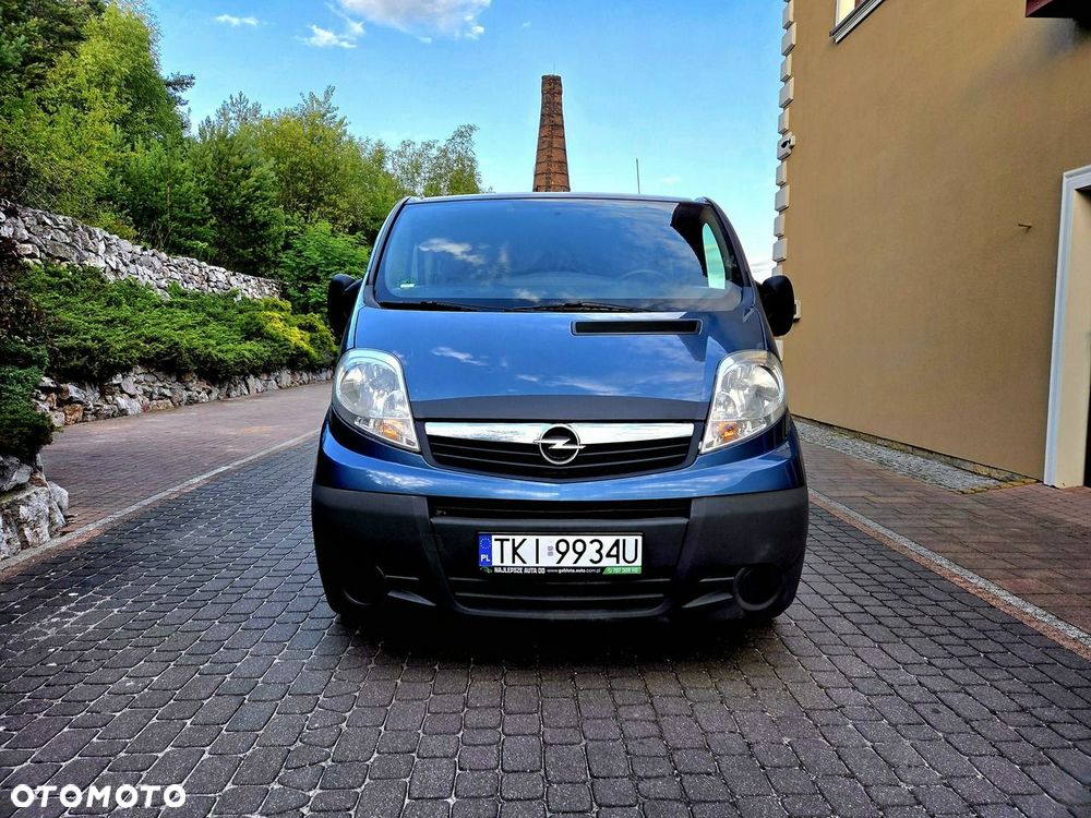Opel Vivaro - 2