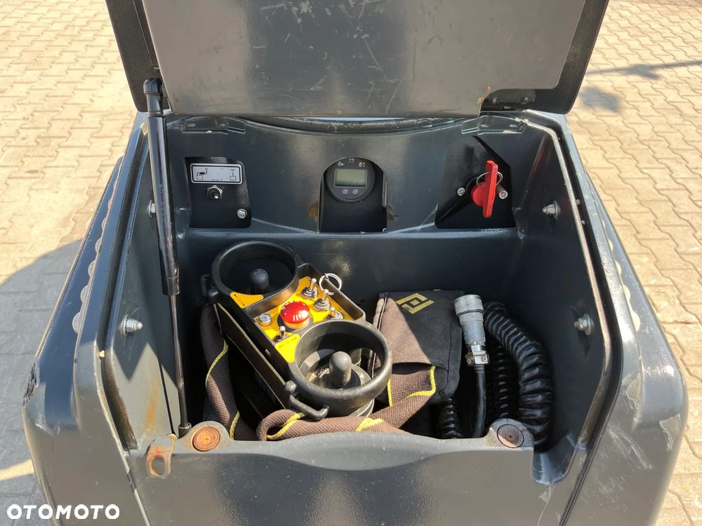 Bomag BMP 8500 - 18
