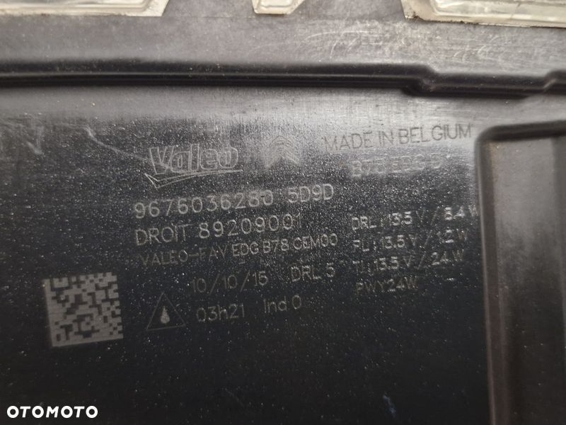 CITROEN C4 PICASSO II 2 ŚWIATŁO LAMPA DRL DO JAZDY DZIENNEJ PRAWY PRZÓD 9676036280 - 7