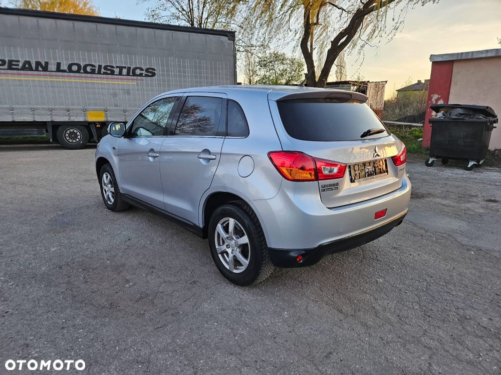 Mitsubishi ASX - 13
