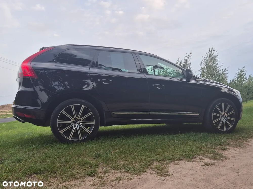 Volvo XC 60 T5 Drive-E Momentum - 2