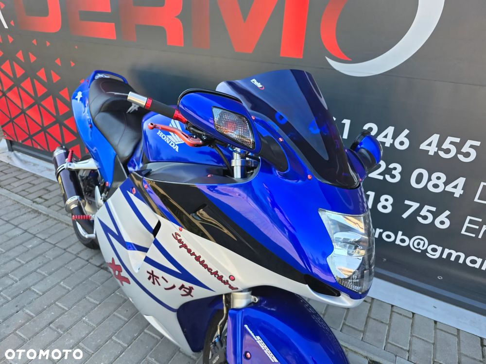 Honda CBR - 23