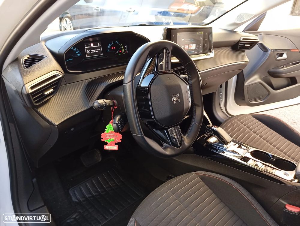 Peugeot e-208 50 kWh Active - 11