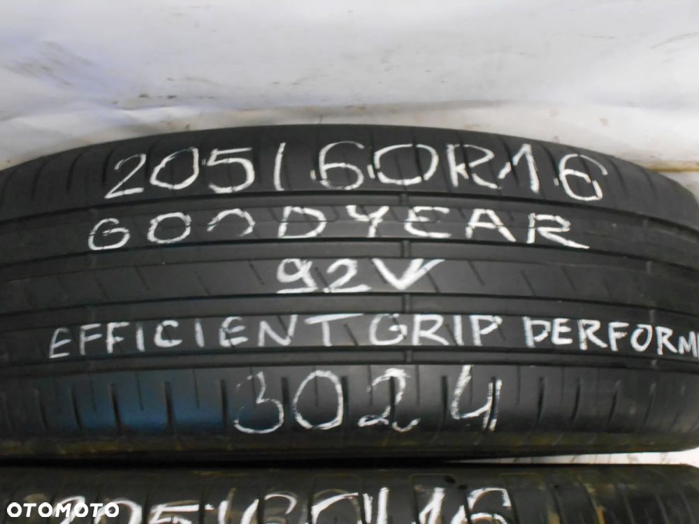 OPONY 205/60R16 GOODYEAR EFFICIENT GRIP PERFORMANCE DOT 3024 / 4023 7.8MM - 2