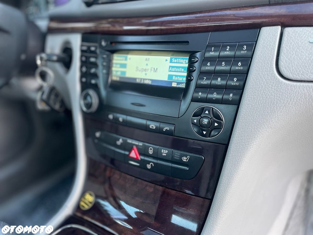 Mercedes-Benz Klasa E 220 CDI Automatik Classic - 15