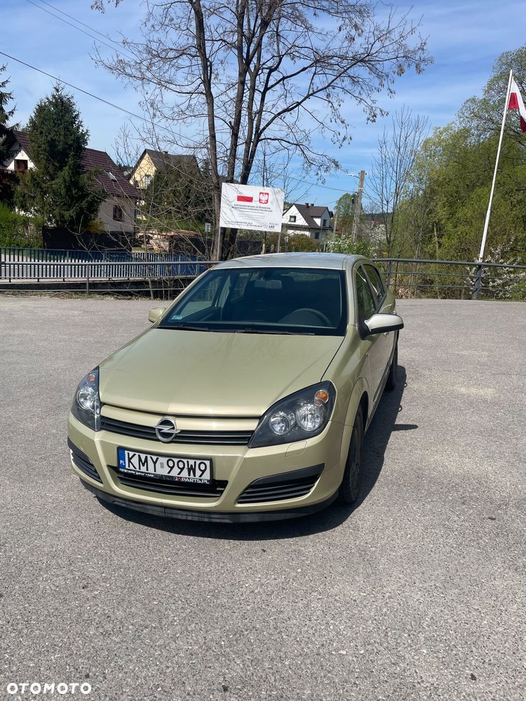Opel Astra 1.7 CDTI Essentia - 1