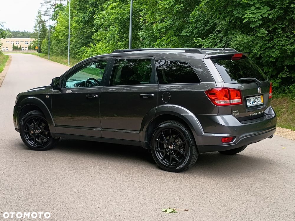 Fiat Freemont 2.0 Multijet Black Code AWD - 19