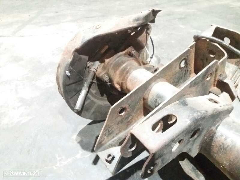 CHARRIOT TRASEIRO MITSUBISHI PAJERO SPORT I 2002 - 1