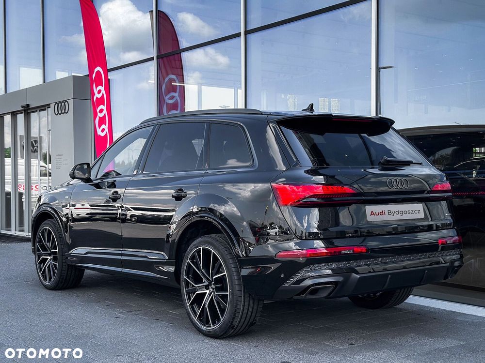 Audi Q7 - 7