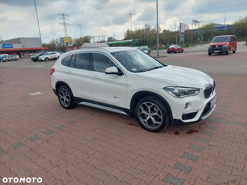 BMW X1 xDrive20i - 2