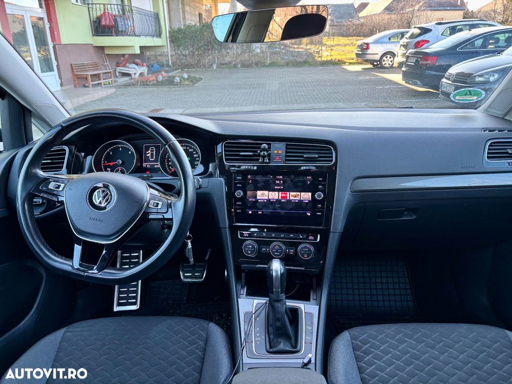 Volkswagen Golf 2.0 TDI DSG Comfortline - 13