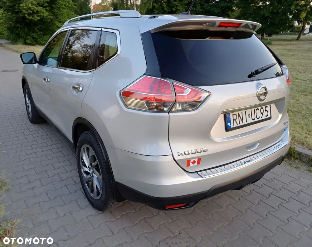 Nissan Rogue - 8