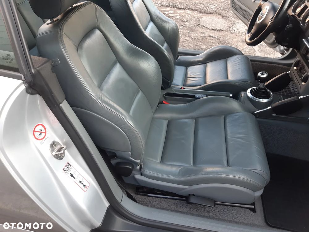 Audi TT Coupé 1.8T - 16